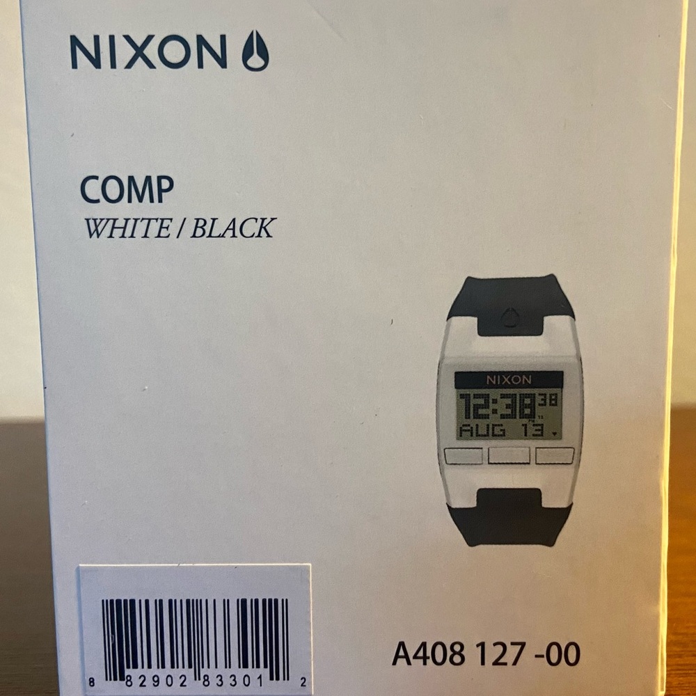 BRAND NEW! unisex NIXON The Comp A408-127 watch